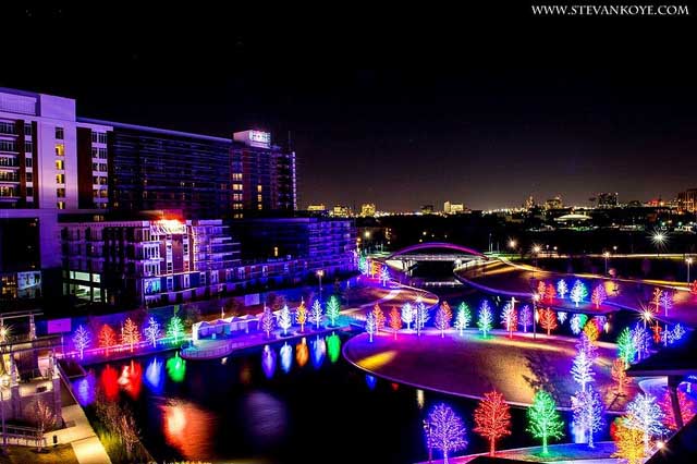 addison texas at christmastime